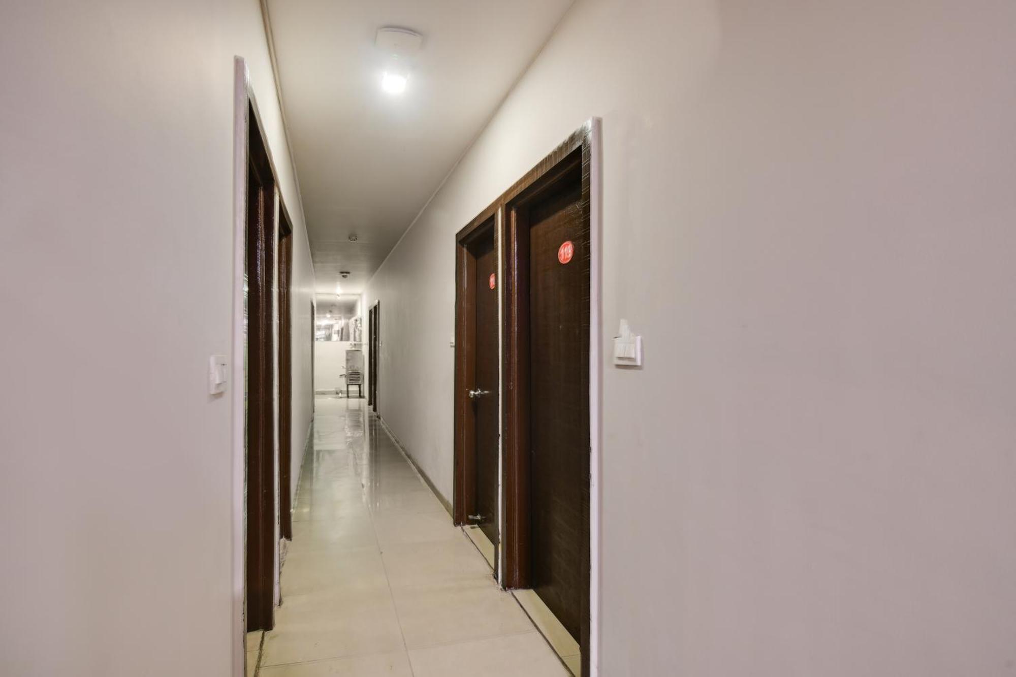 אינדורה Townhouse Prime Stay מראה חיצוני תמונה