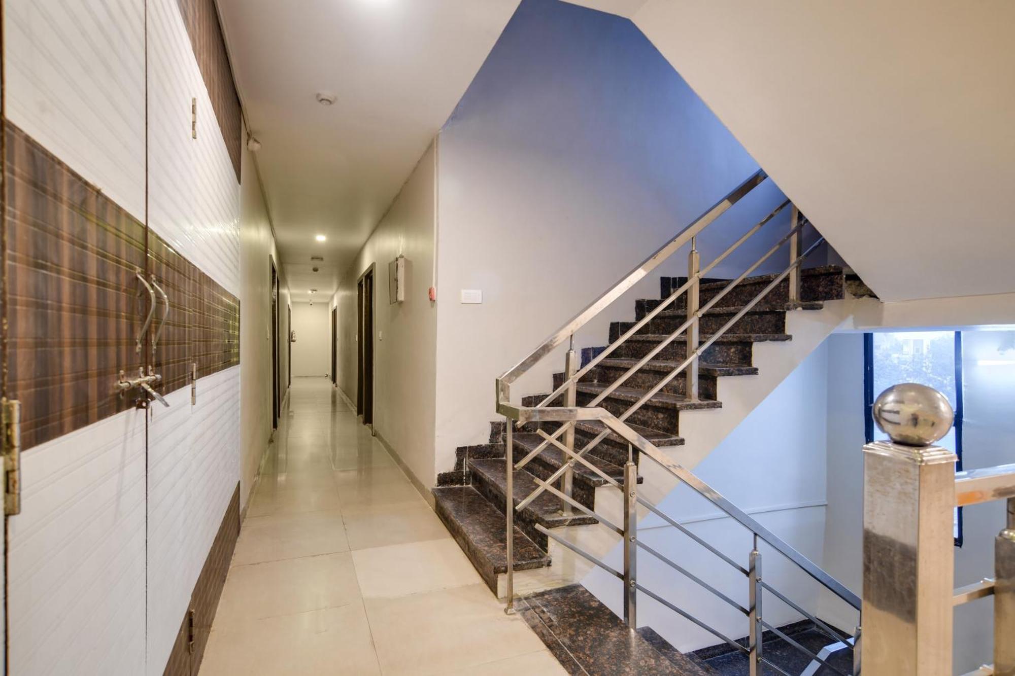 אינדורה Townhouse Prime Stay מראה חיצוני תמונה